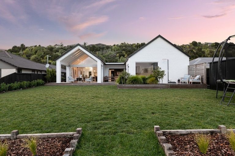 Photo of property in 170 Lakes Boulevard, Pyes Pa, Tauranga, 3112