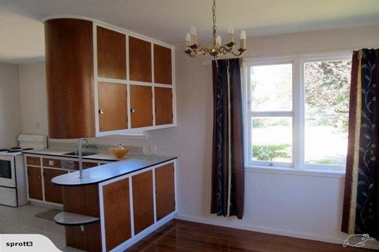 Photo of property in 48 Peer Street, Upper Riccarton, Christchurch, 8041