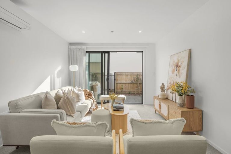 Photo of property in 16/10 Pascoe Avenue, Paremata, Porirua, 5026