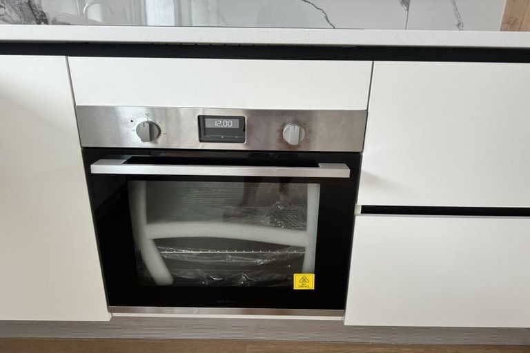 Photo of property in 1a Benchmark Drive, Massey, Auckland, 0614