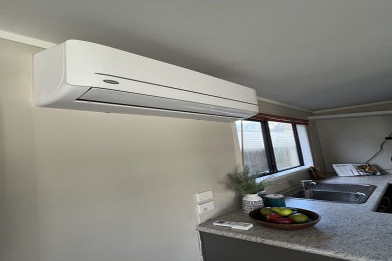 Photo of property in 49a Vincent Street, Howick, Auckland, 2014