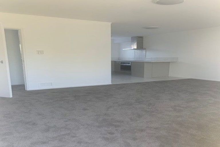 Photo of property in 40 Richards Avenue, Forrest Hill, Auckland, 0620