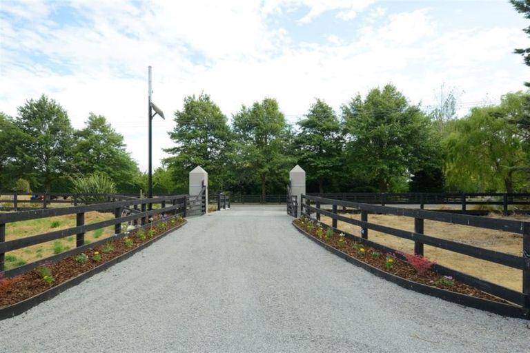 Photo of property in 484 Weedons Ross Road, West Melton, Christchurch, 7675