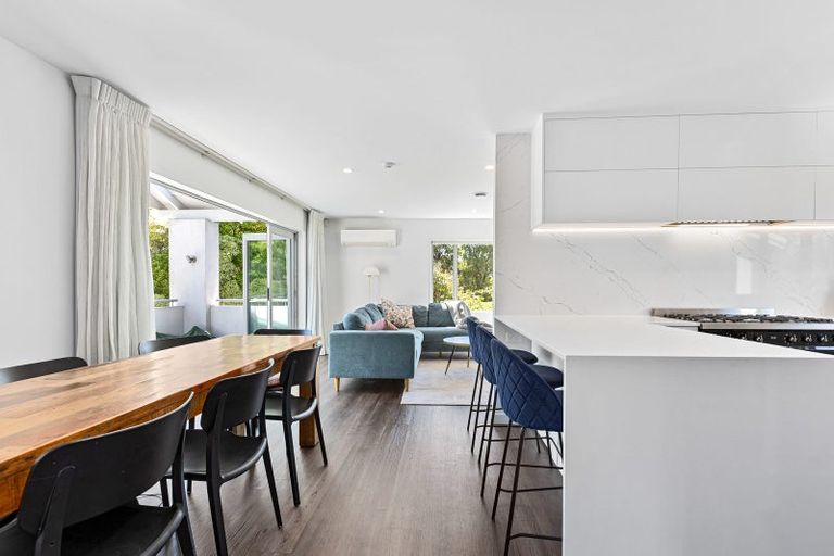 Photo of property in 61a Cashmere Road, Cashmere, Christchurch, 8022