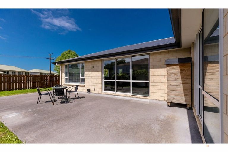 Photo of property in 11 Goldsmith Street, Waimate, 7924
