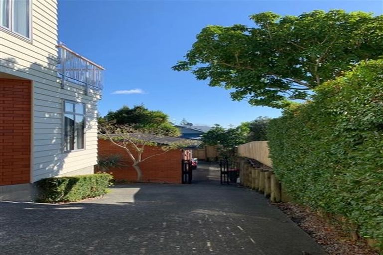 Photo of property in 118a Bleakhouse Road, Mellons Bay, Auckland, 2014