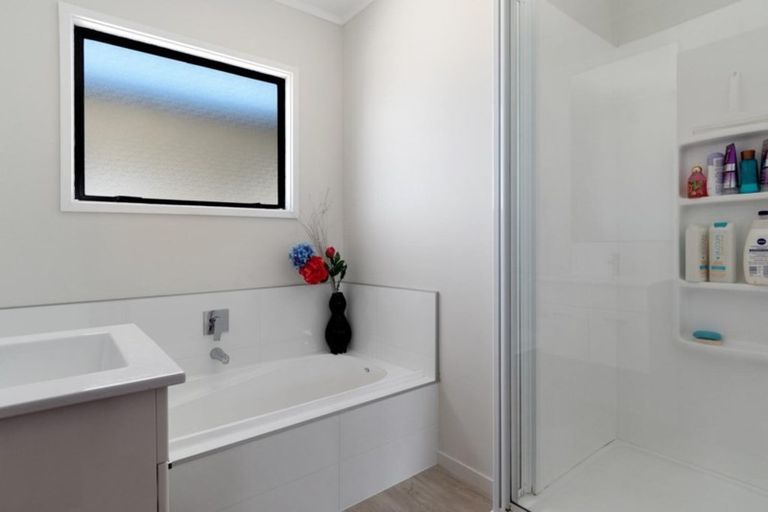 Photo of property in 84a Jonathon Street, Brookfield, Tauranga, 3110