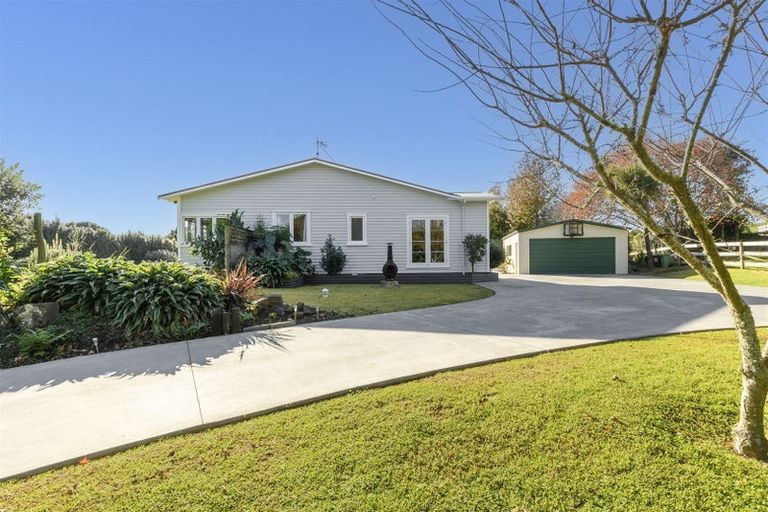 Photo of property in 12 Wade Place, Welcome Bay, Tauranga, 3175