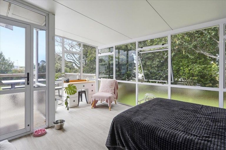 Photo of property in 67 Queen Street, Te Puke, 3119