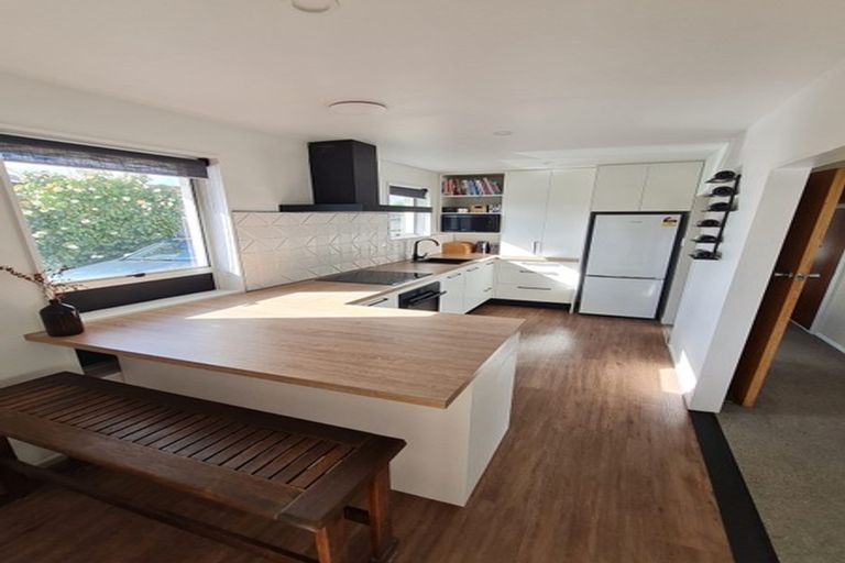 Photo of property in 2/12 Greenock Street, Redwood, Christchurch, 8051