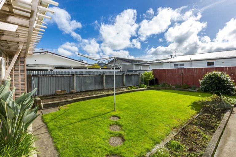 Photo of property in 41 Pine Avenue, Ebdentown, Upper Hutt, 5018