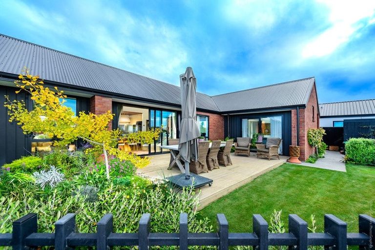 Photo of property in 13 Collier Drive, Halswell, Christchurch, 8025