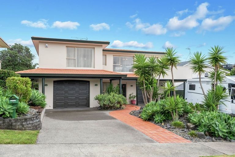Photo of property in 5 Mccrystal Avenue, Bucklands Beach, Auckland, 2012