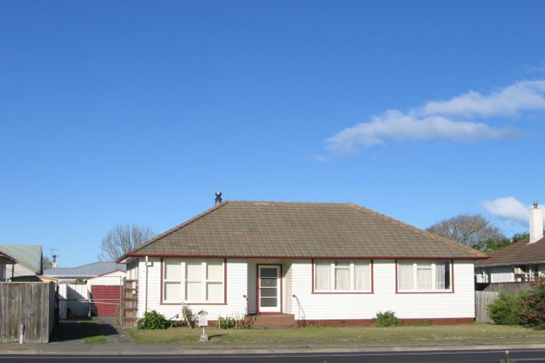 Photo of property in 57 Taradale Road, Onekawa, Napier, 4110