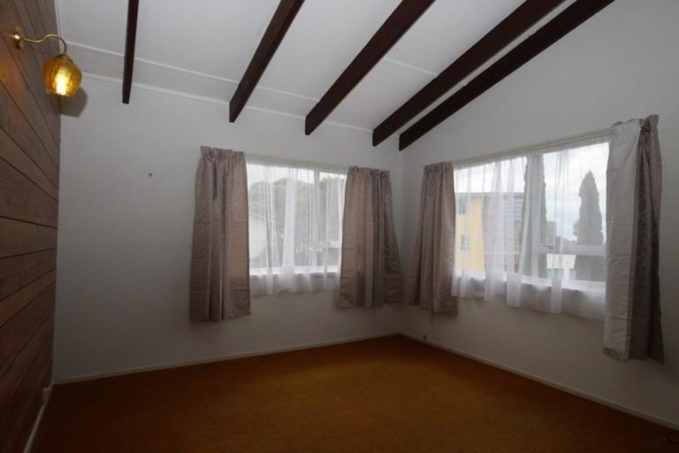 Photo of property in 9 Sunlight Promenade, Snells Beach, 0920