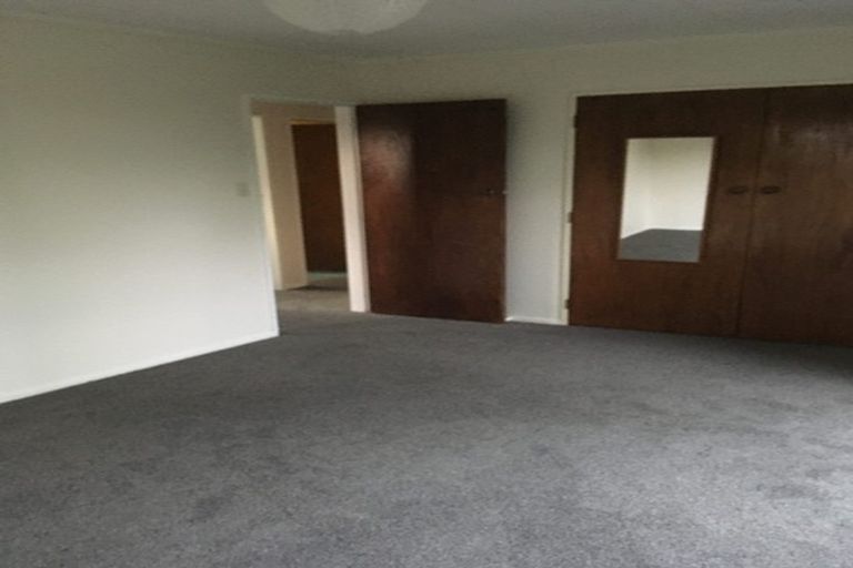 Photo of property in 12 Venus Place, Whitby, Porirua, 5024