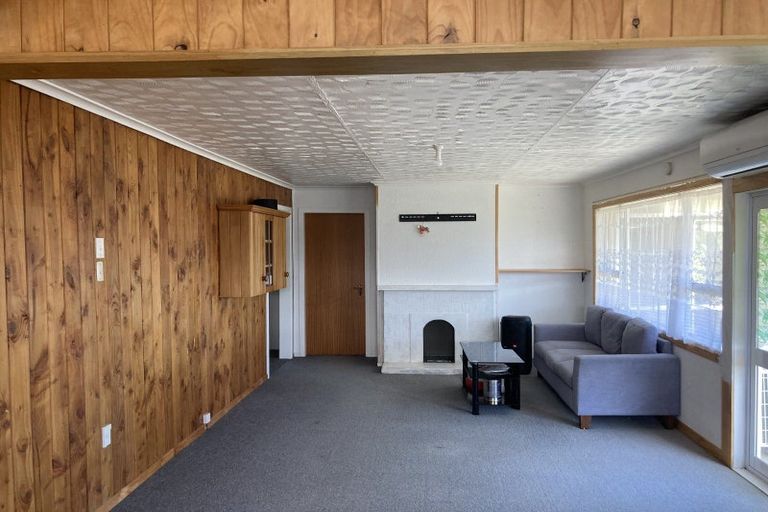 Photo of property in 2 Atkinson Street, Waitara, 4320