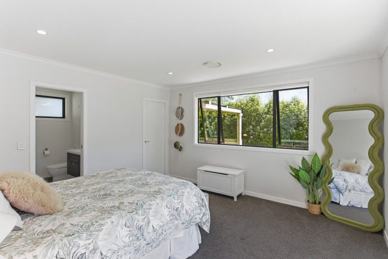 Photo of property in 6 Hadfield Road, Peka Peka, Waikanae, 5391