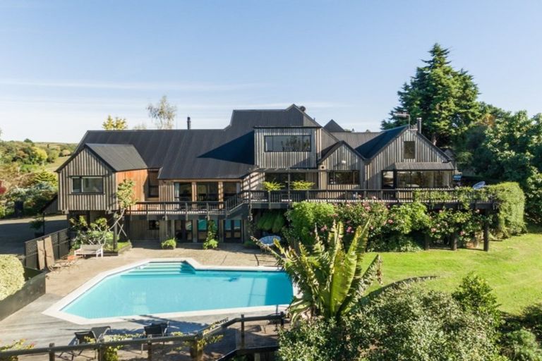 Photo of property in 158 Poraiti Road, Poraiti, Napier, 4182