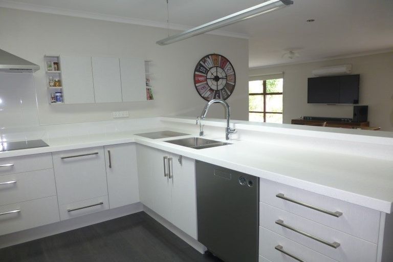 Photo of property in 17b Manor Drive, Rolleston, 7614