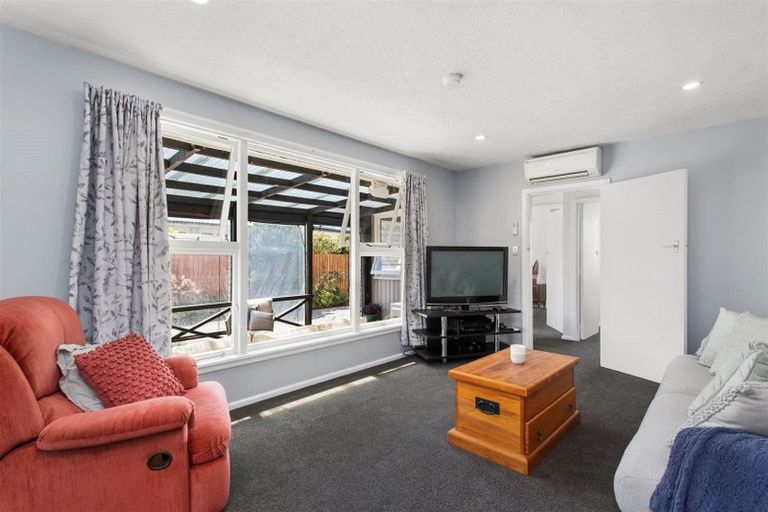 Photo of property in 43 Aintree Street, Bishopdale, Christchurch, 8051