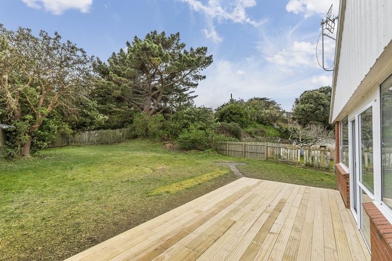 Photo of property in 38 Owhiti Street, Titahi Bay, Porirua, 5022