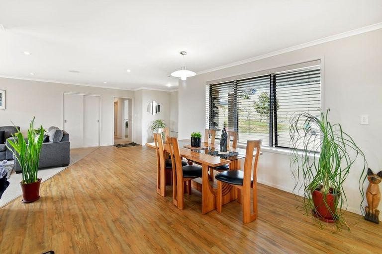 Photo of property in 7 Fausett Road, Ararimu, Drury, 2579