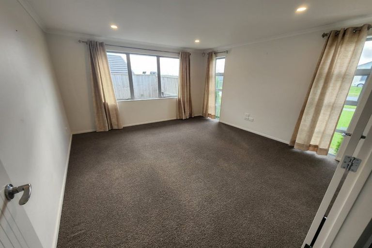 Photo of property in 78 Harriet Johnston Drive, Pokeno, 2402