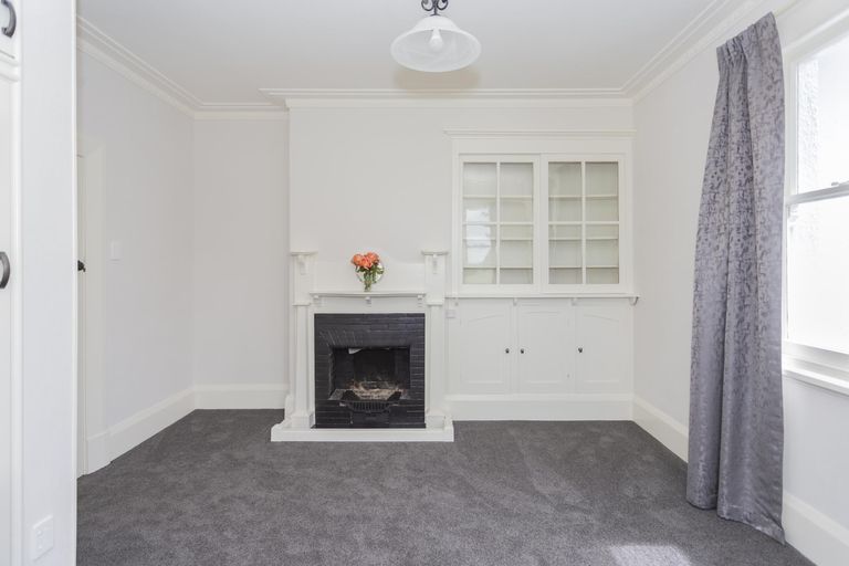 Photo of property in 96 Perth Street, Holmes Hill, Oamaru, 9401