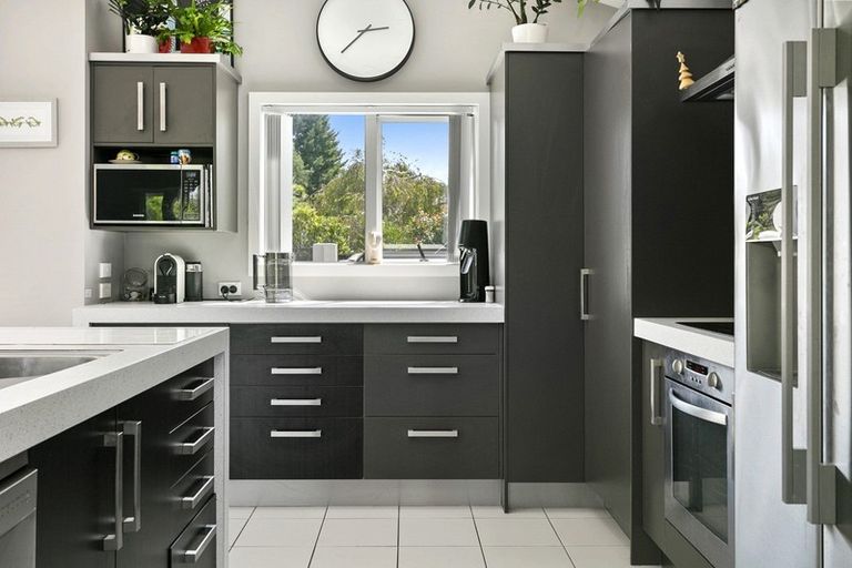Photo of property in 7 Loch Views Road, Acacia Bay, Taupo, 3385