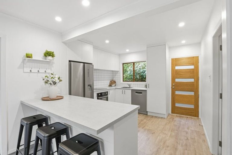 Photo of property in 28a Halswell Junction Road, Halswell, Christchurch, 8025