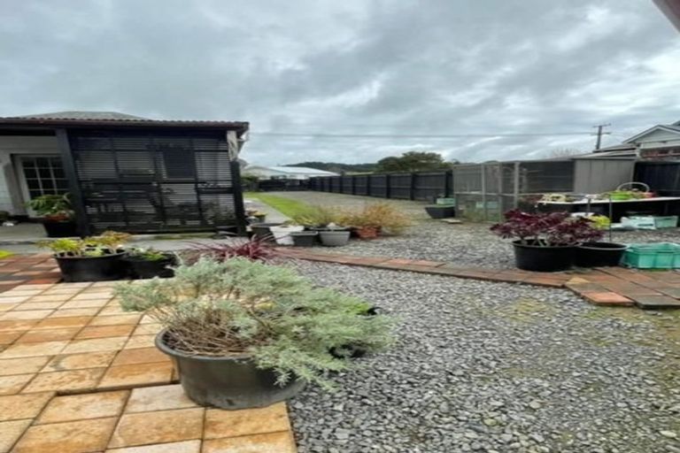 Photo of property in 46 Valley Road, Hikurangi, 0114