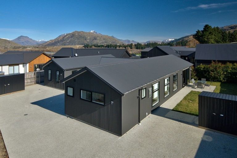 Photo of property in 3 Cotswold Court, Lower Shotover, Queenstown, 9304
