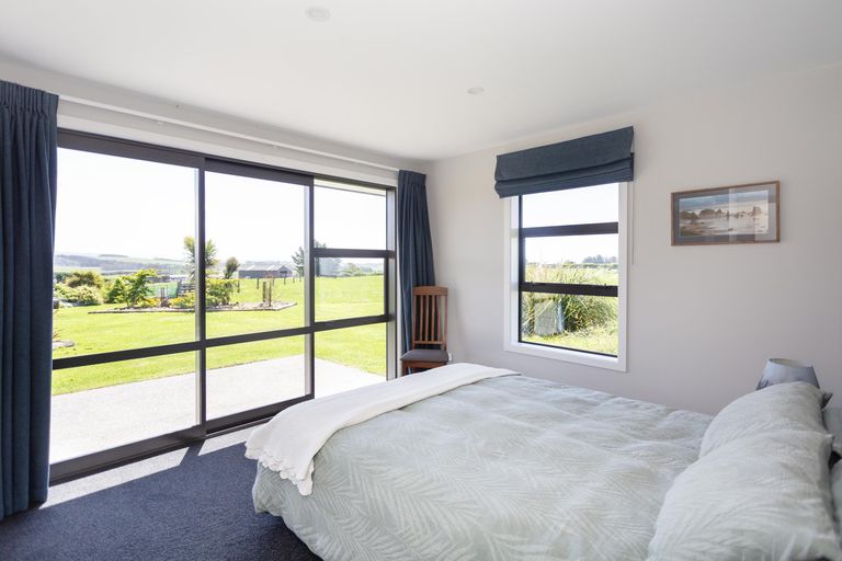 Photo of property in 16 Tain Street, Herbert, Oamaru, 9495