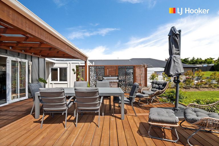 Photo of property in 15 Castleton Street, Allanton, Mosgiel, 9092