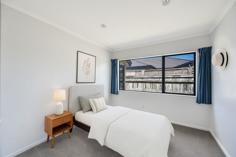 Photo of property in 34a Kensington Drive, Taradale, Napier, 4112