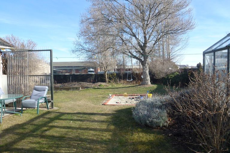 Photo of property in 15 Wilson Street, Omakau, 9376