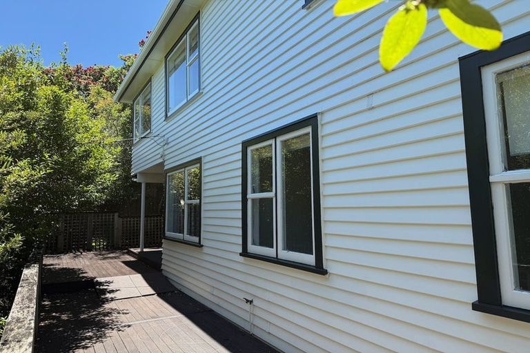 Photo of property in 152 Helston Road, Paparangi, Wellington, 6037