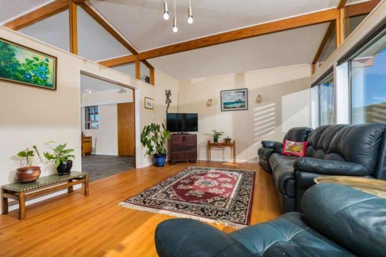 Photo of property in 117 Mahana Road, Waimauku, 0881