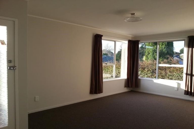 Photo of property in 9 Selsey Lane, Manurewa, Auckland, 2102