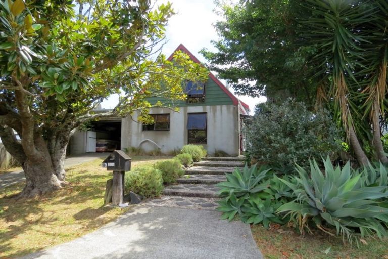 Photo of property in 135 Lillis Lane, Coromandel, 3506