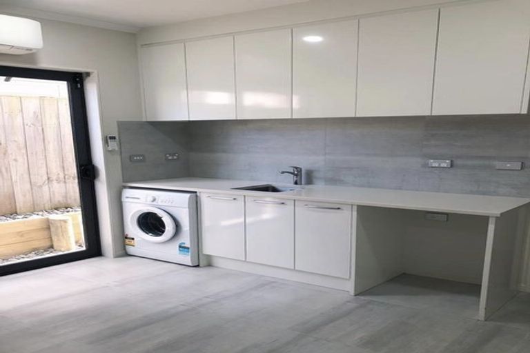 Photo of property in 10 Lisnoble Road, Flat Bush, Auckland, 2019