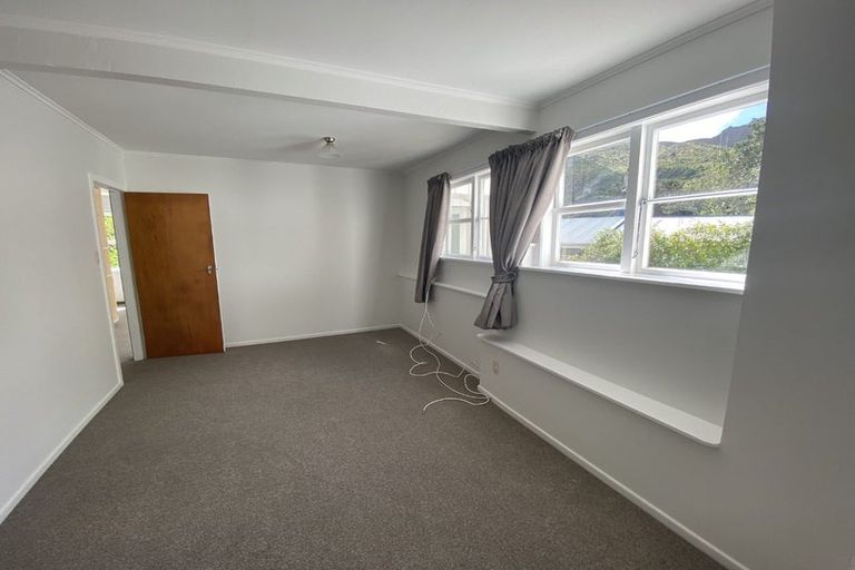 Photo of property in 2/25 Fox Street, Ngaio, Wellington, 6035
