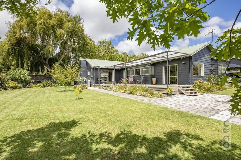 Photo of property in 30 Rosella Grove, Waimauku, 0812