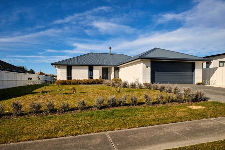 Photo of property in 76 Shearwater Drive, Kaikoura, 7300