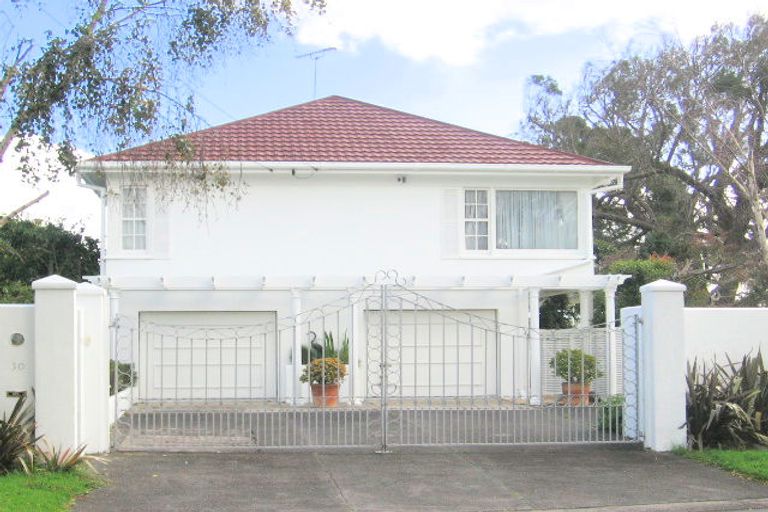 Photo of property in 30 Tamaki Bay Drive, Pakuranga, Auckland, 2010