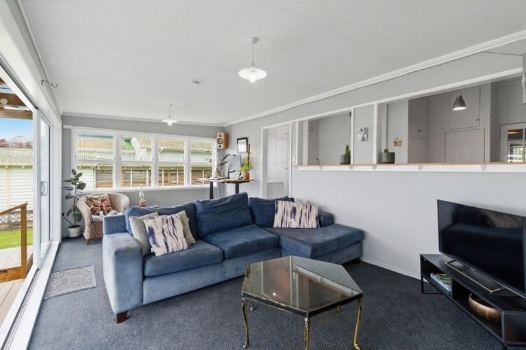 Photo of property in 38 Aroha View Avenue, Te Aroha, 3320