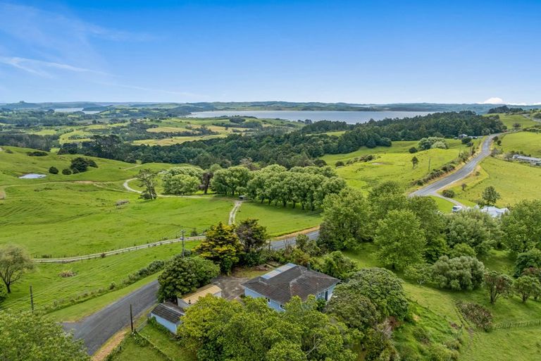 Photo of property in 433 Pah Hill Road, Wharehine, Wellsford, 0973