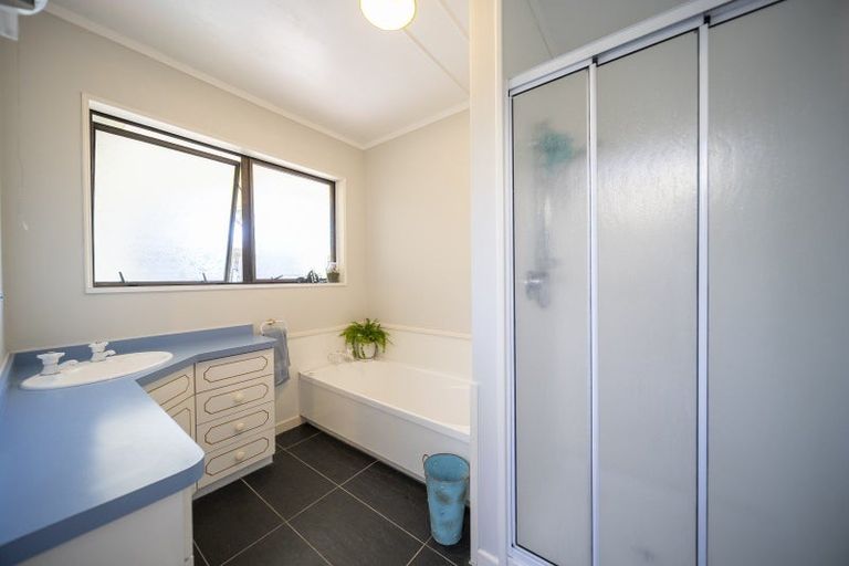 Photo of property in 8 Bowen Street, Te Anau, 9600