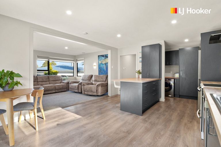 Photo of property in 15 Shipka Street, Abbotsford, Dunedin, 9018